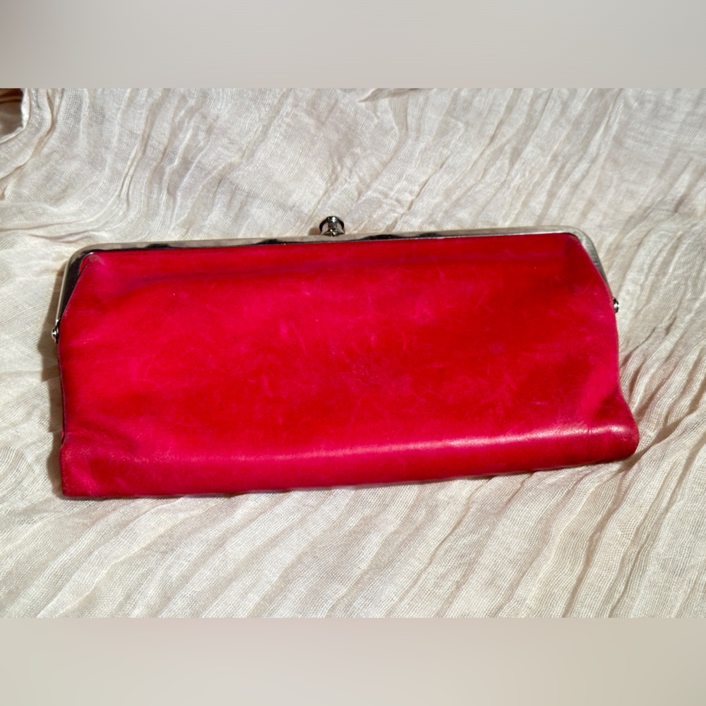 Hobo magenta 00’s leather clutch